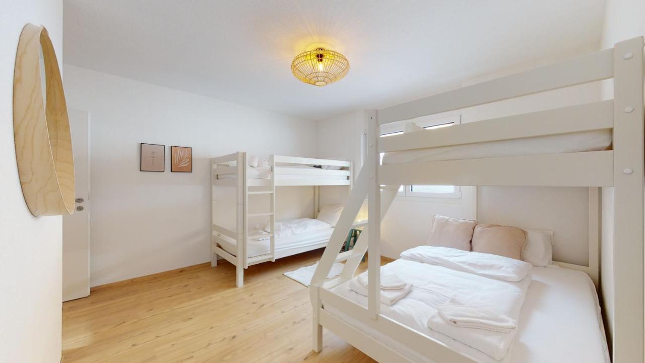 Apartment Sublime Modern Family Of 2 Bedrooms